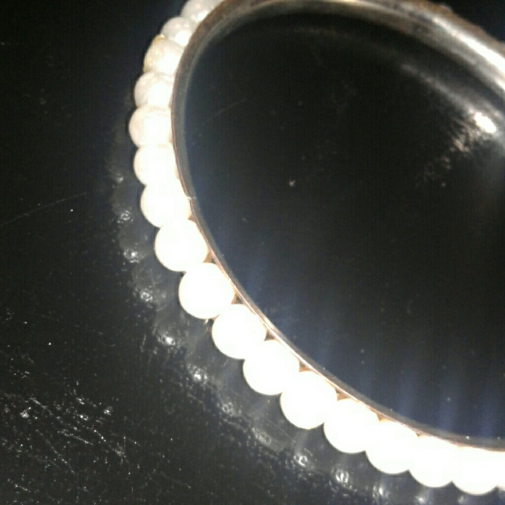 Females bracelet